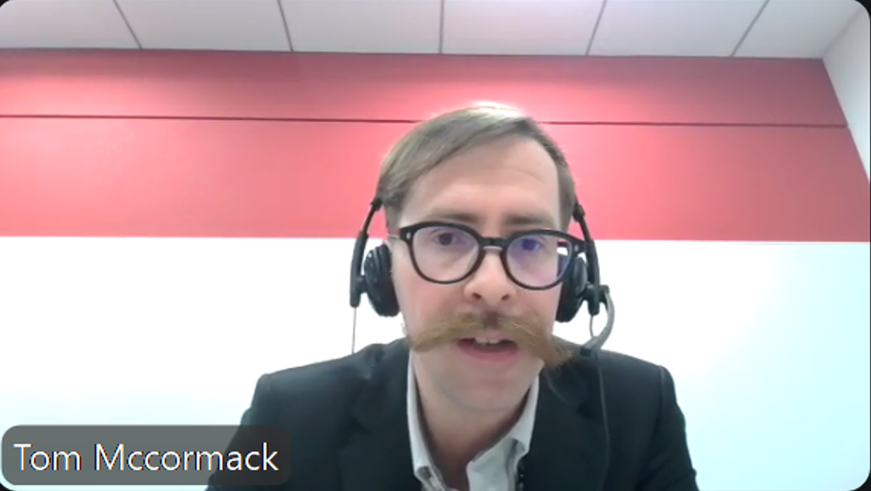 英語主任講師・Tom McCormack氏