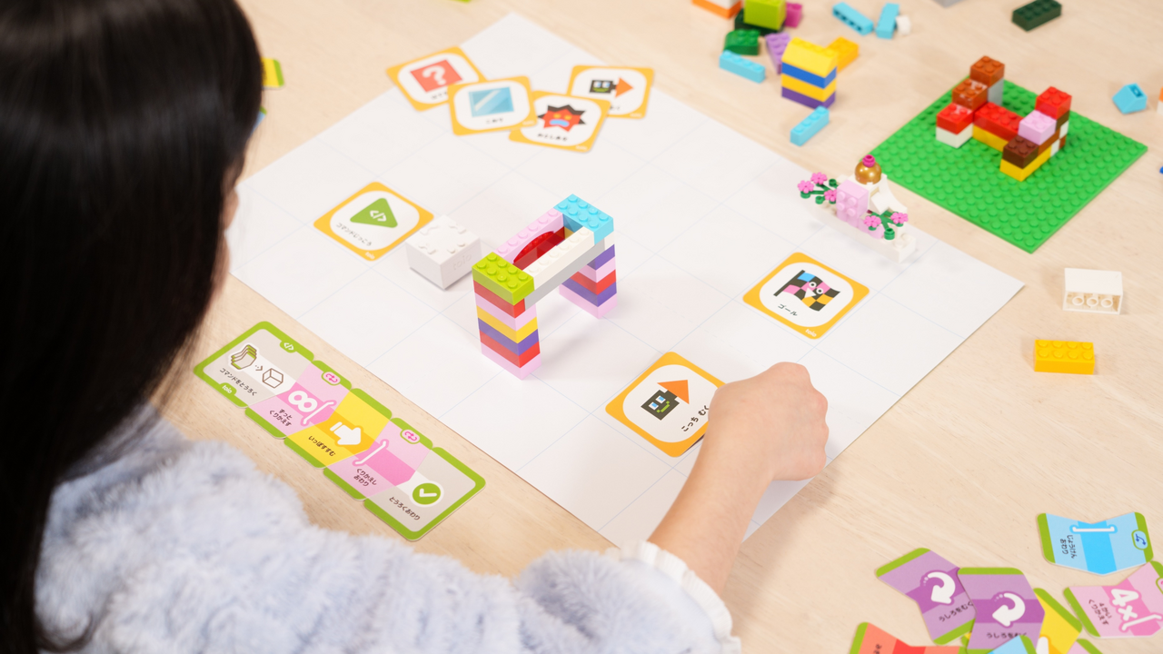 机器人玩具toio：专属内容“toio游乐场指令”