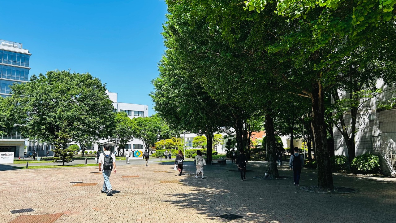 东京工艺大学工学部厚木校区的景象