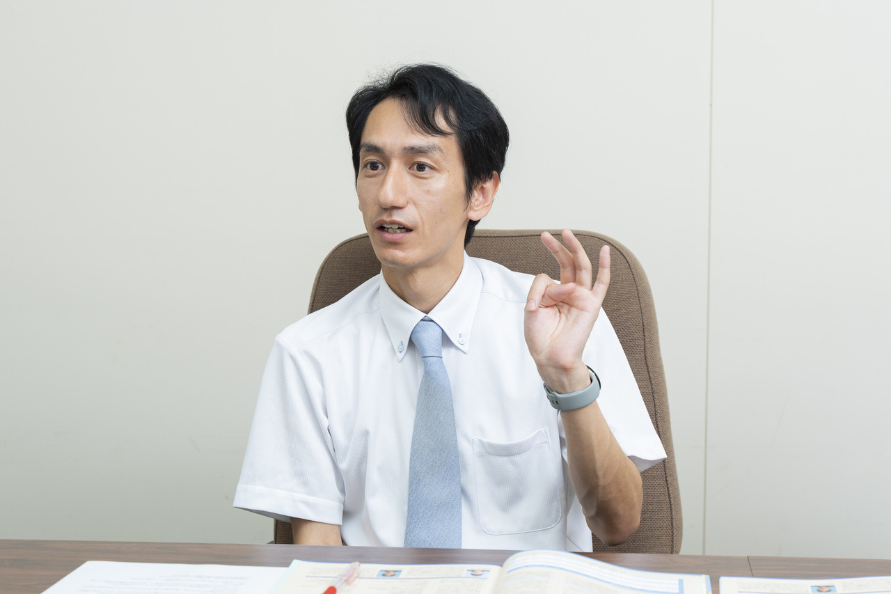星野学园小学英语教师佐藤优老师
