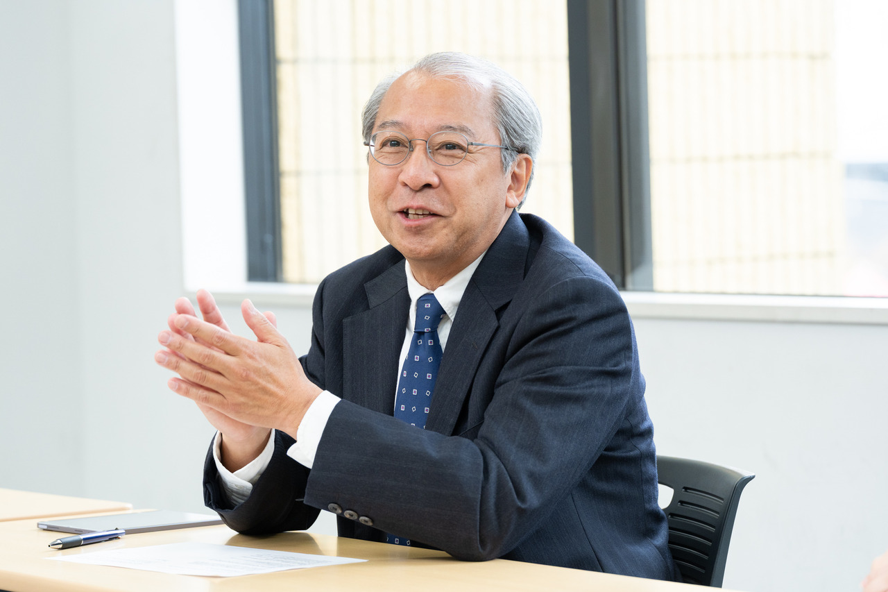 青山学院大学 社会情報学部 学部長 長橋透教授