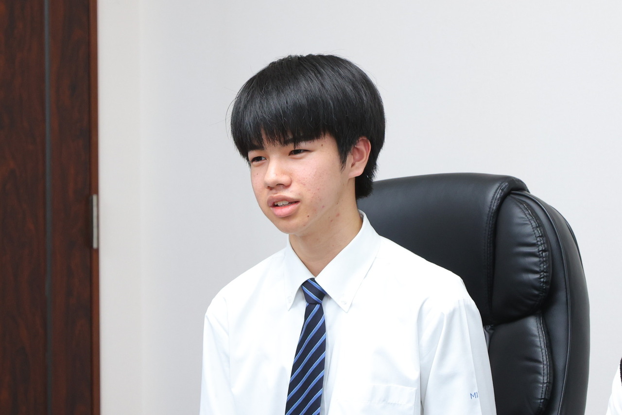 “通过向他人讲解的经历，我对这项研究的理解已深入到可以说自己是最了解它的人的程度了。”（A.S.）