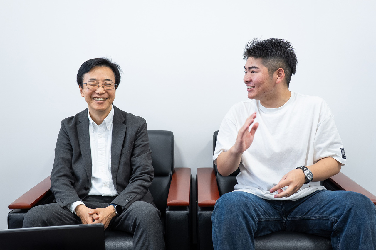 师生关系亲密也是其魅力之一