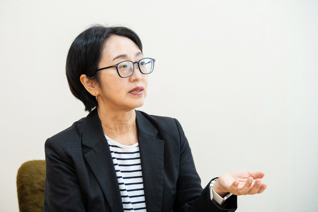 甲南女子大学 国际学部 学部长 沃恩特·盛香织教授