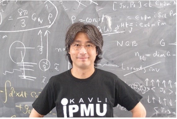 世界著名物理学家村山齐教授