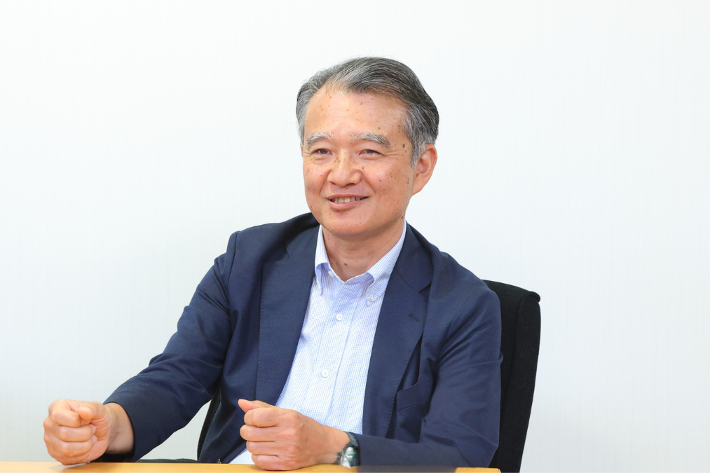 武藏大学国际教养学部 东乡贤教授（副校长）
