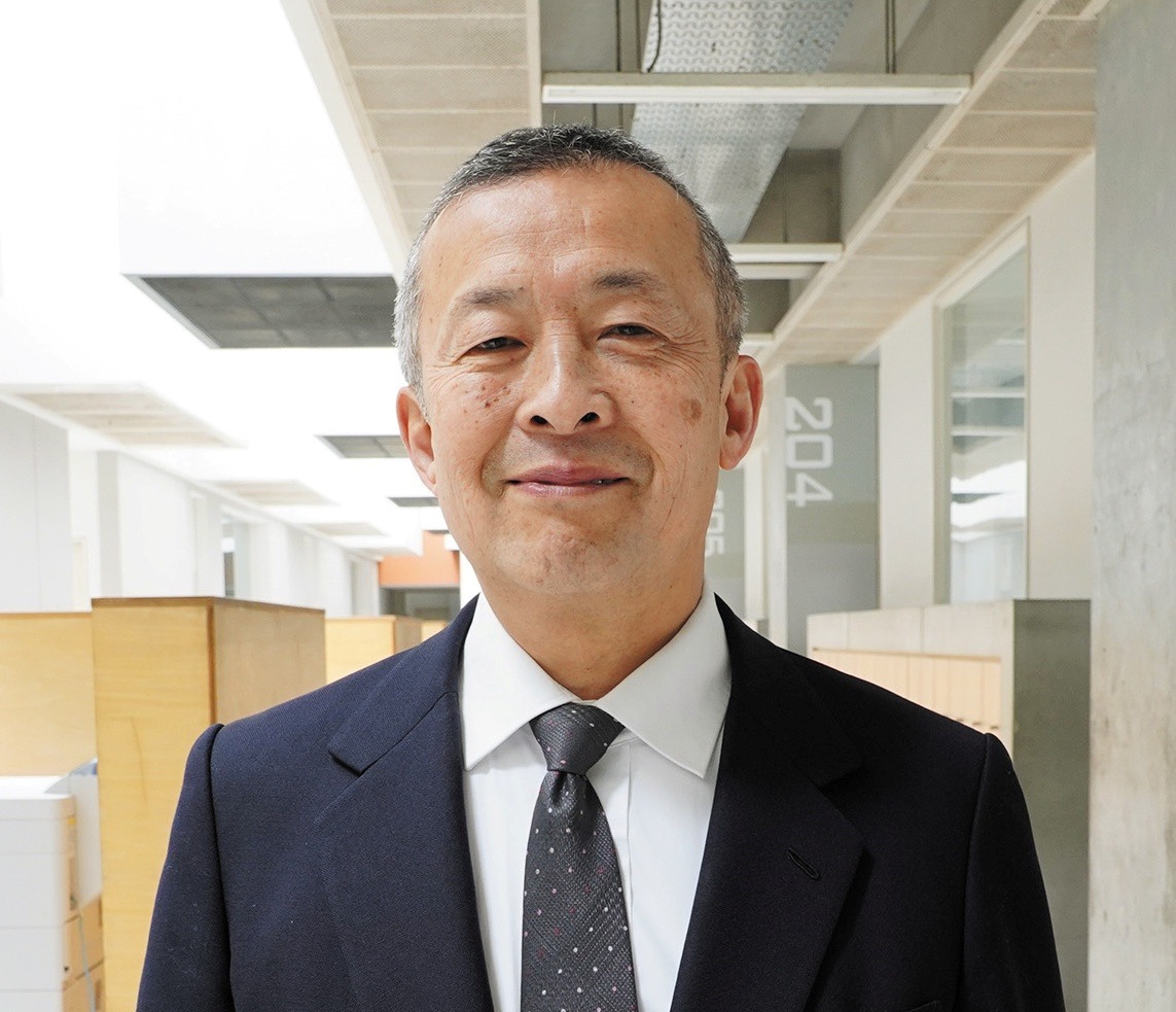 足立学园初中校长 濑尾匡范老师