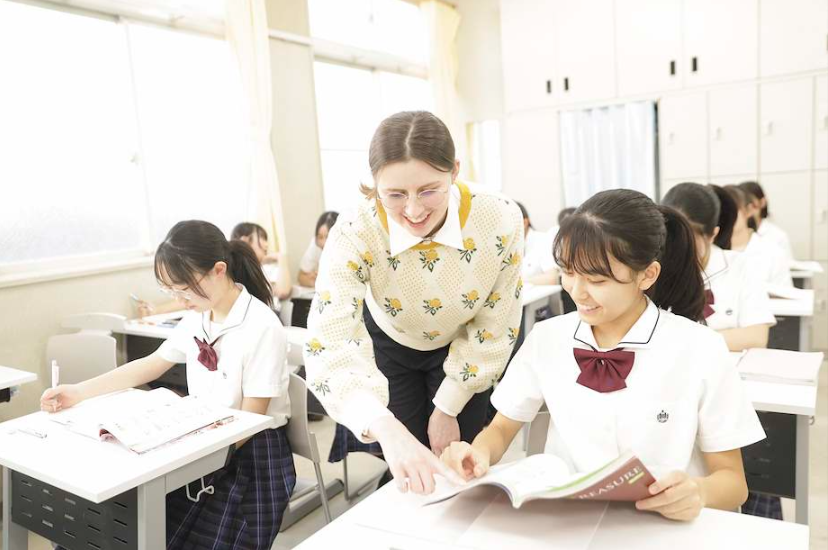 2021年在初中新设国际班