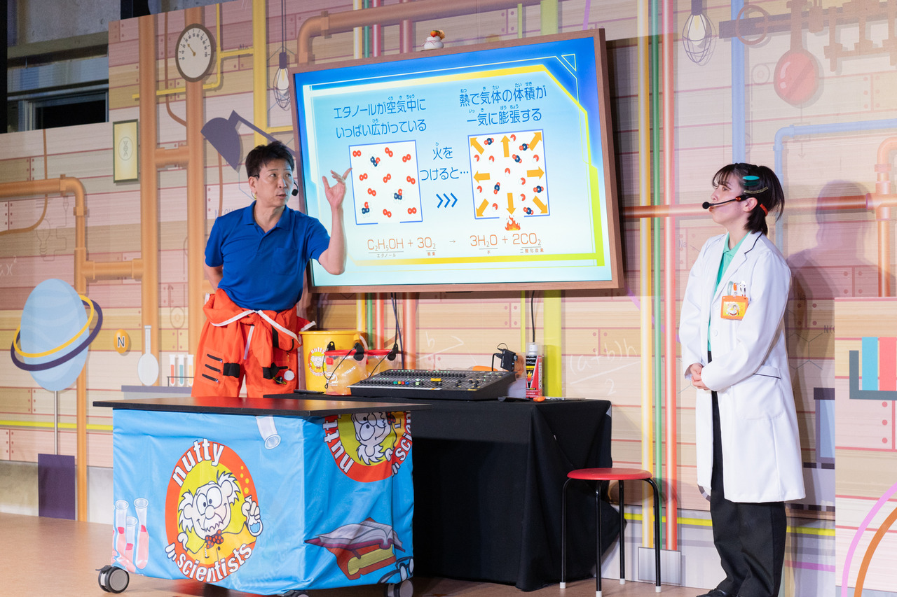 在《疯狂科学家》节目中，他们还会在娱乐环节之外揭示真相。