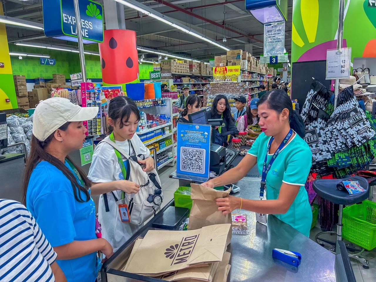 用英语购物的参与者们的情况