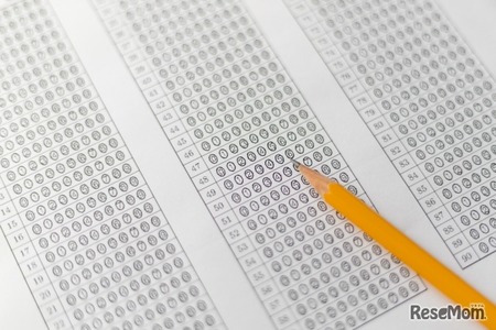 【2026年全国统一考试】手机、直尺等作弊行为 画像