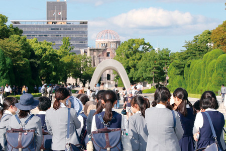 【2027年精选私立初中】迹见学园初中……培养学生既端庄又柔韧的品质，以及自主选择人生的能力 画像