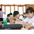 与新同学一起上课
