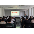 面向家长的讲座会场