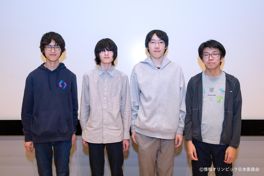 IOI 2026日本代表选手（从左至右）筧、辛岛、木村、平泽