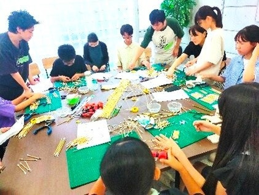 2025年度暑假科学教室的实验场景
