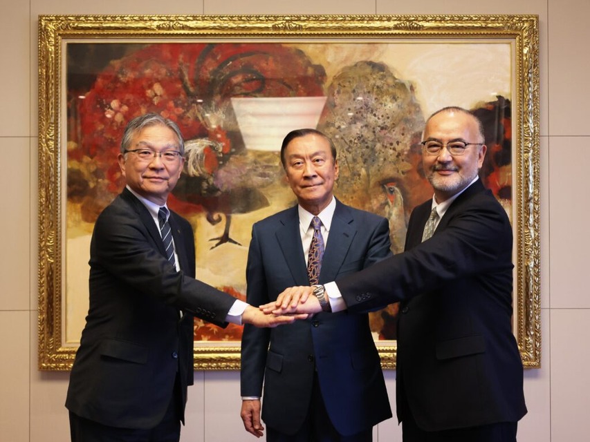 明治大学与竹中工务店签订定期建筑物租赁合同的场景